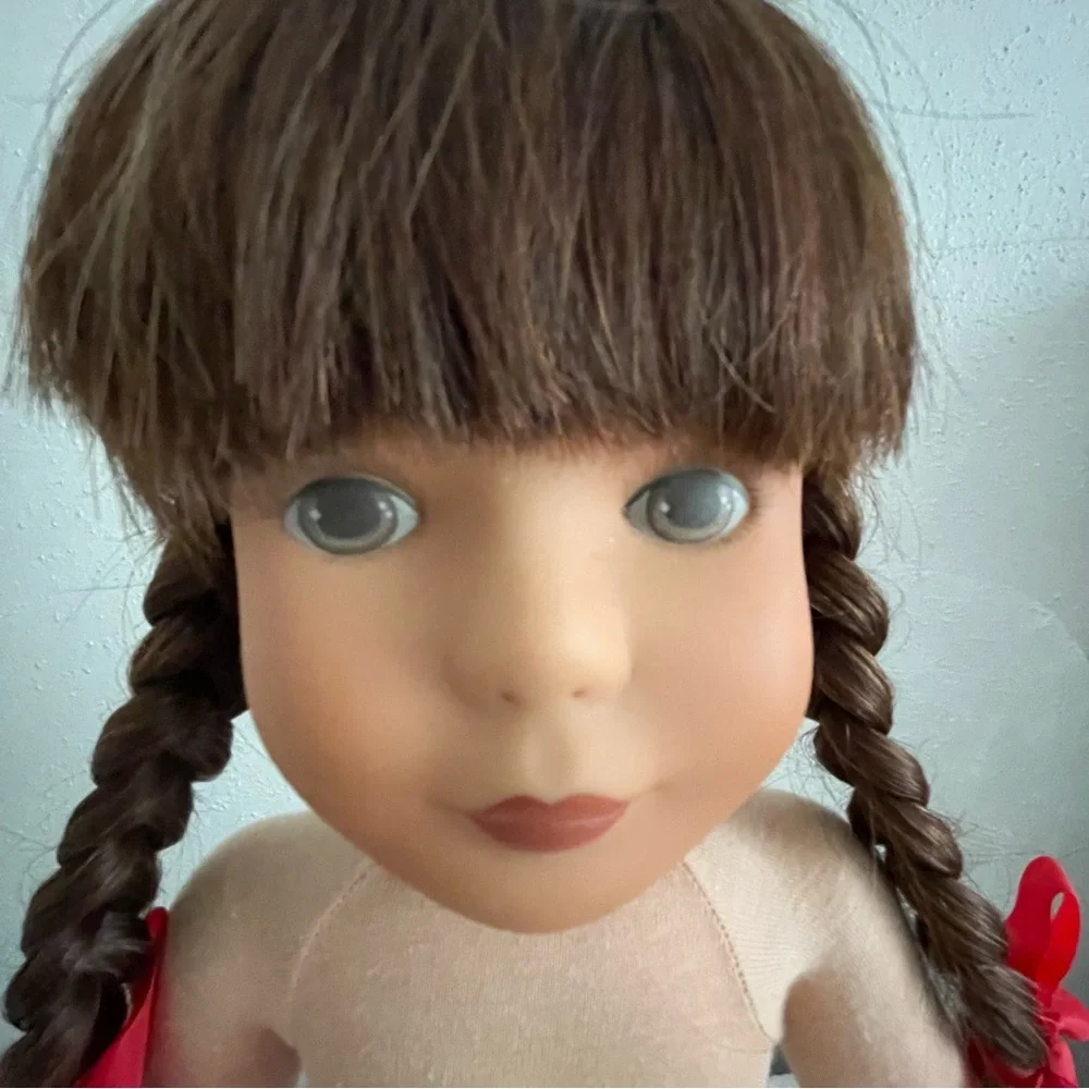Vtg Steiff Annette 20” Doll 1987 Old House Smell, with Bear Pin Read!
